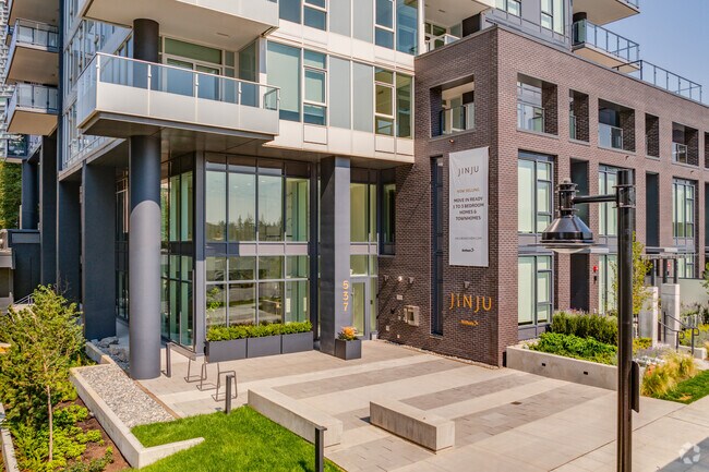 Tower Entrance - Jinju Rental