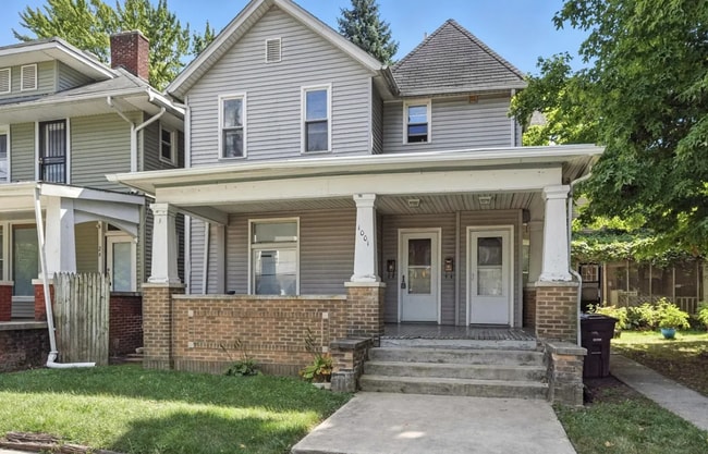 Building Photo - 1001 Lincoln Ave Unit 1001 Lincoln Avenue #2