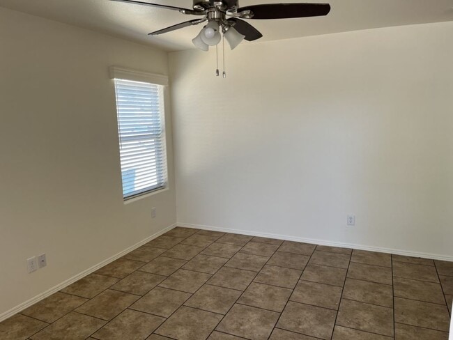 Photo - 5303 E Twain Ave