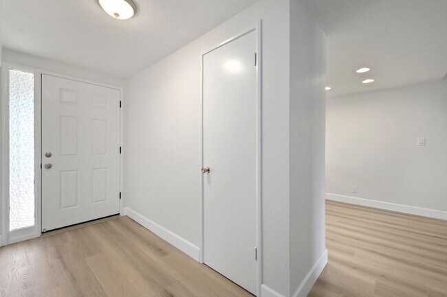 Photo - Nicely Updated 4 Bedroom, 2 Bathroom Single Family Home - Available for lease