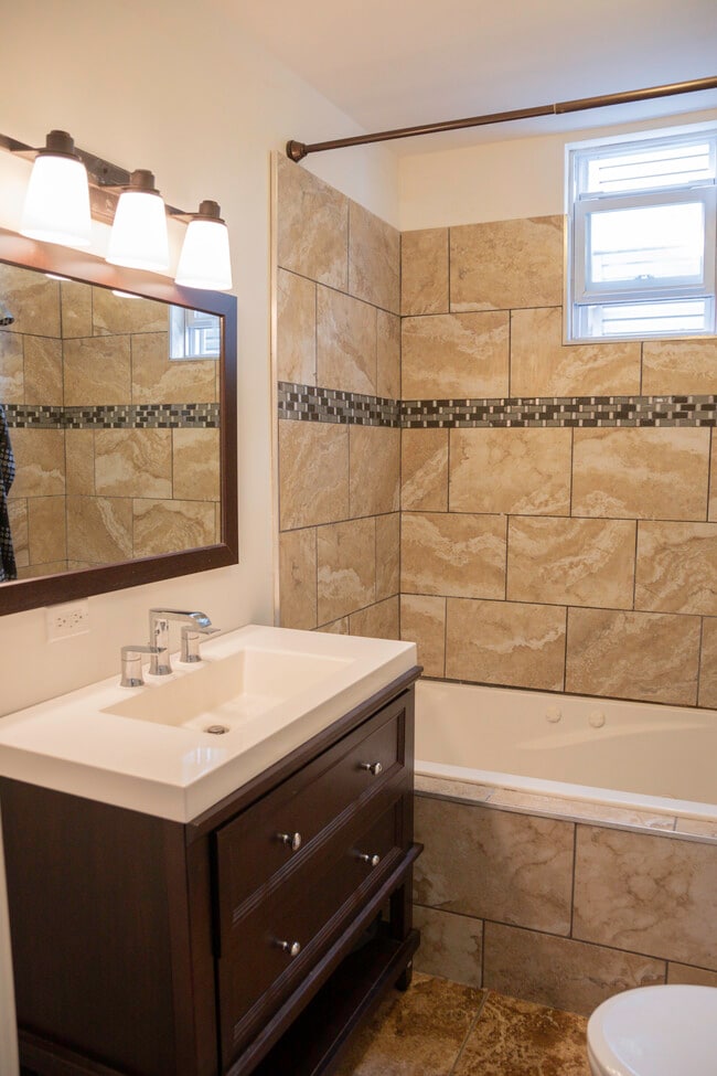 Photo - 1846 N Mozart St Unit Mozart1