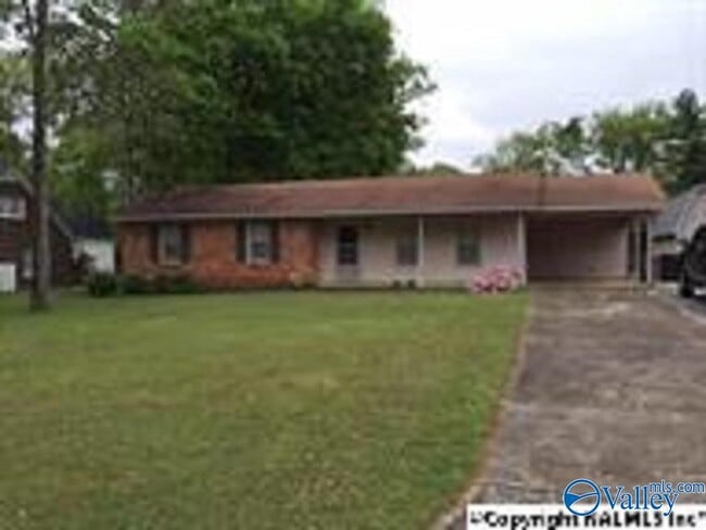 Building Photo - 2306 13th St SE