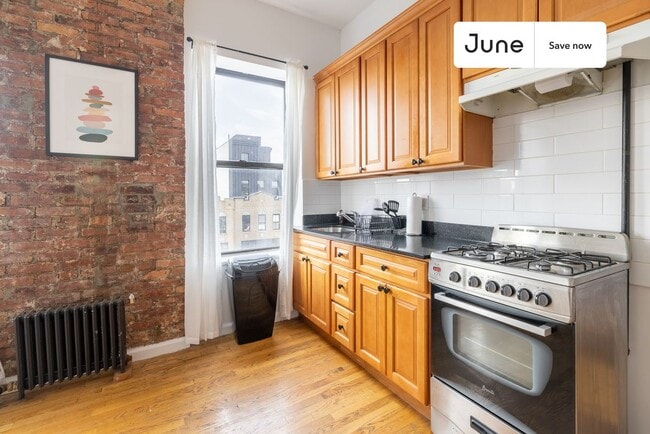 Photo - 1507 St Johns Pl