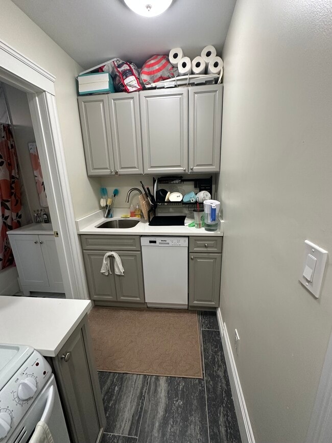 Photo - 74 Saint Stephen St