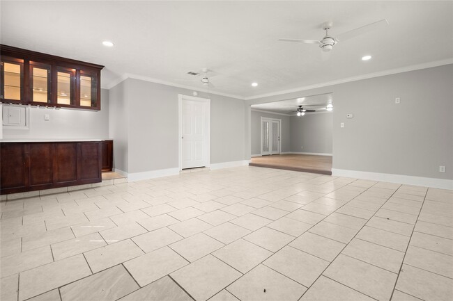 Photo - 907 Northbend Dr