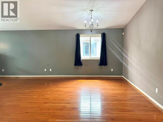 Photo - 1011 Silverdale Dr