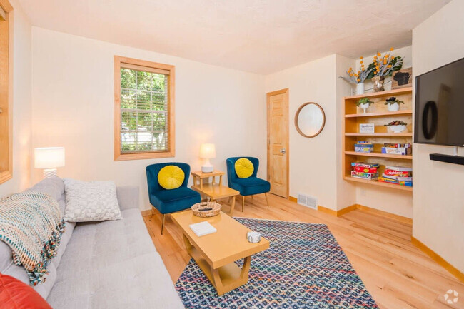 Building Photo - 228 N Rankin St Unit ID1061616P Rental