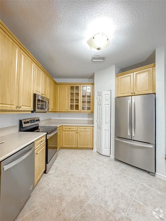 Building Photo - 5737 NW 119th Dr Rental