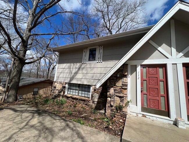 712 NW 20th St Unit 712
