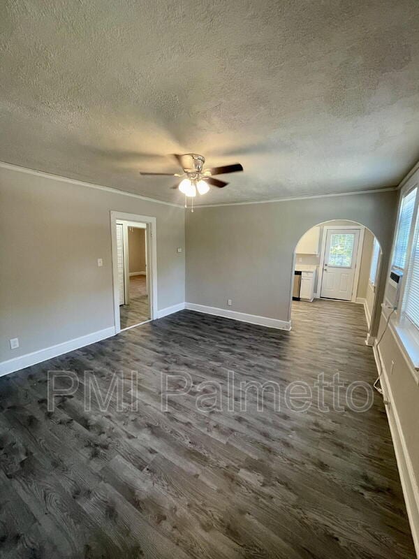 Photo - 2112 Academy St