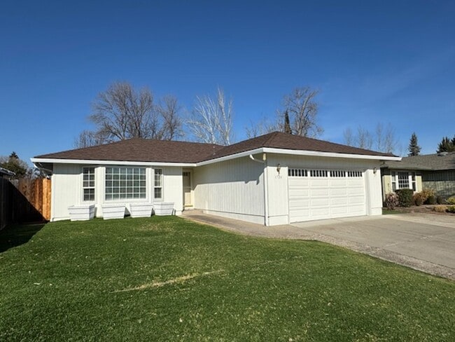 Photo - 3 Bedroom/ 2 Bathroom Single Level Home