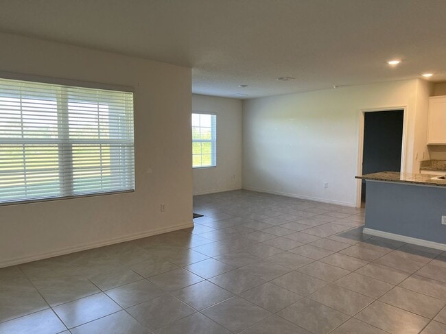 Photo - 1371 McFarland Dr