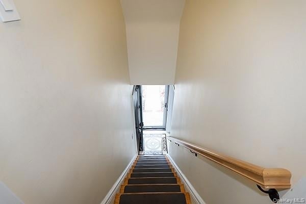 Photo - 926 2nd Ave Unit 2nd Floor