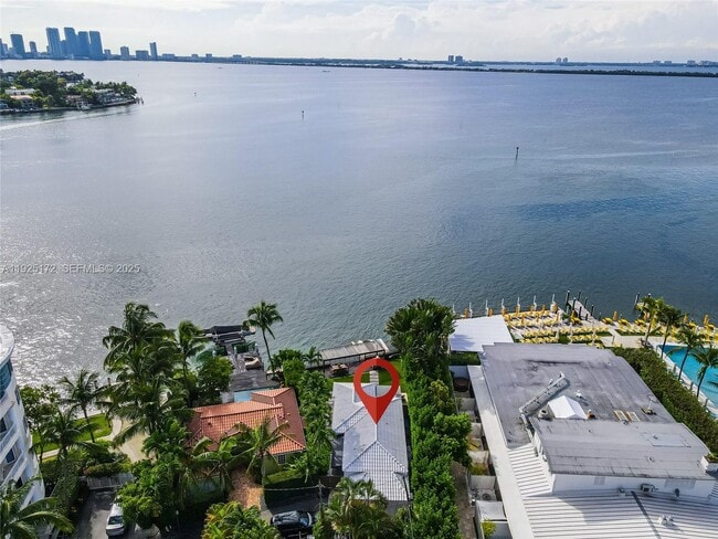 Photo - 8 Century Ln