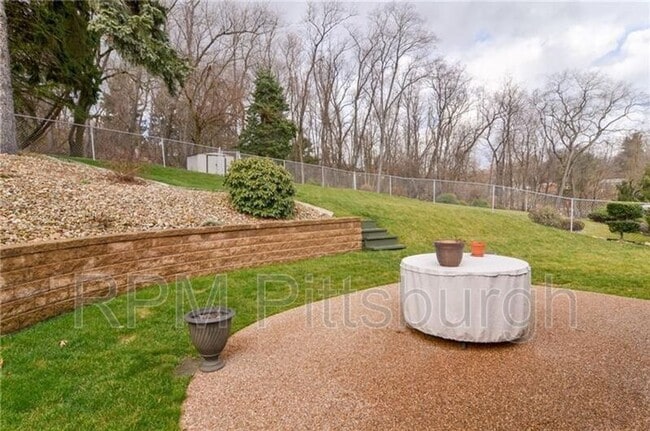 Photo - 825 Bethany Dr