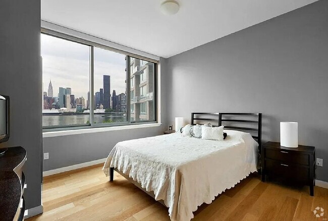 Building Photo - 46 Center Blvd Unit 2411 Rental