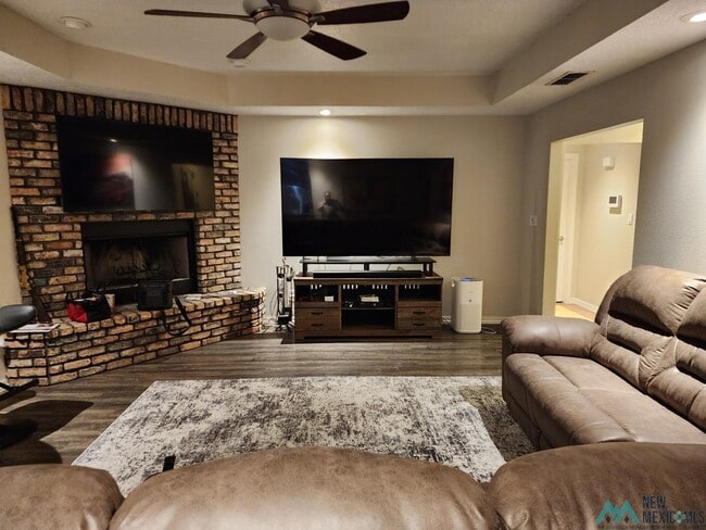 Photo - 4513 Sandstone Dr