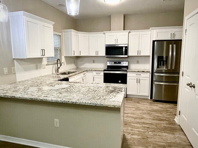 Photo - 164 Peoria Blvd