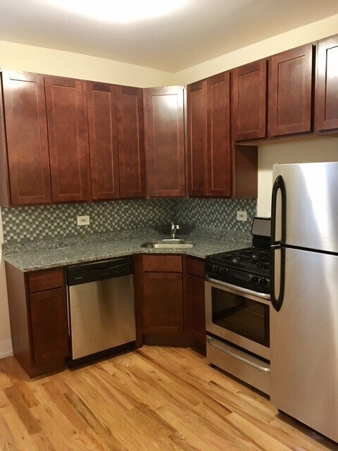 Photo - 3513 N Racine Ave Unit 3E