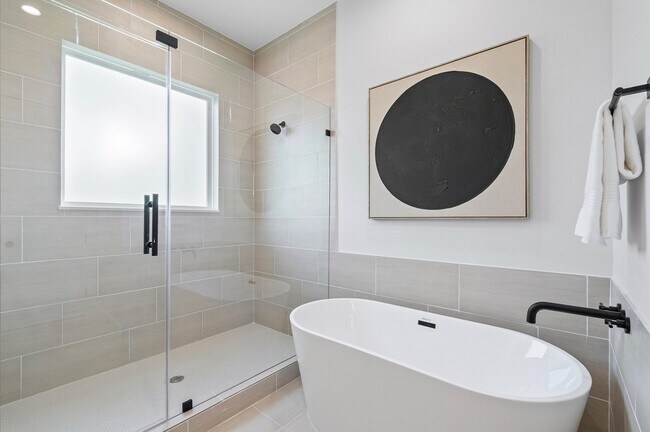 Photo - 7229 Tierwester St