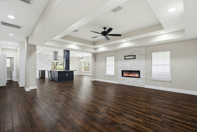 Photo - 17006 Silverwood Dr
