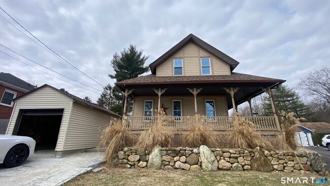 Building Photo - 88 Belleview Ave