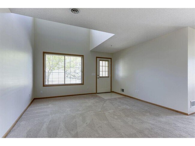 Photo - 10958 Lexington Dr