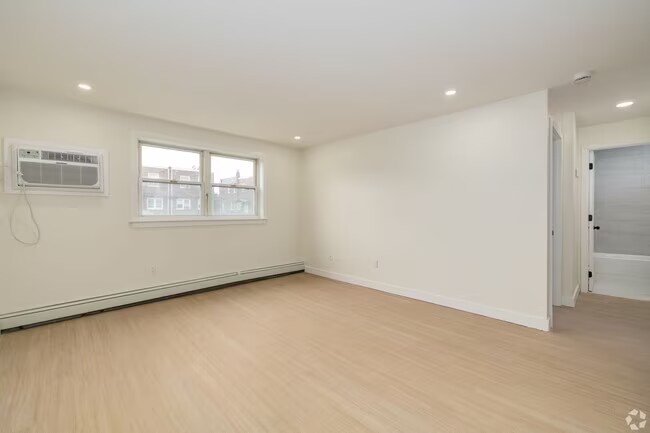 Photo - 921 Tyson Ave Unidad B6