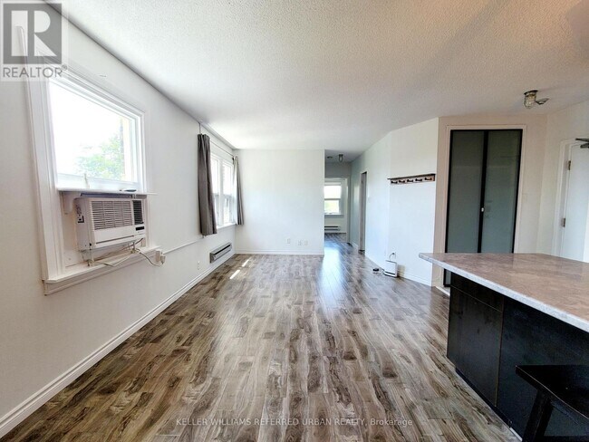 Photo - 114 Vaughan Rd Unit 407