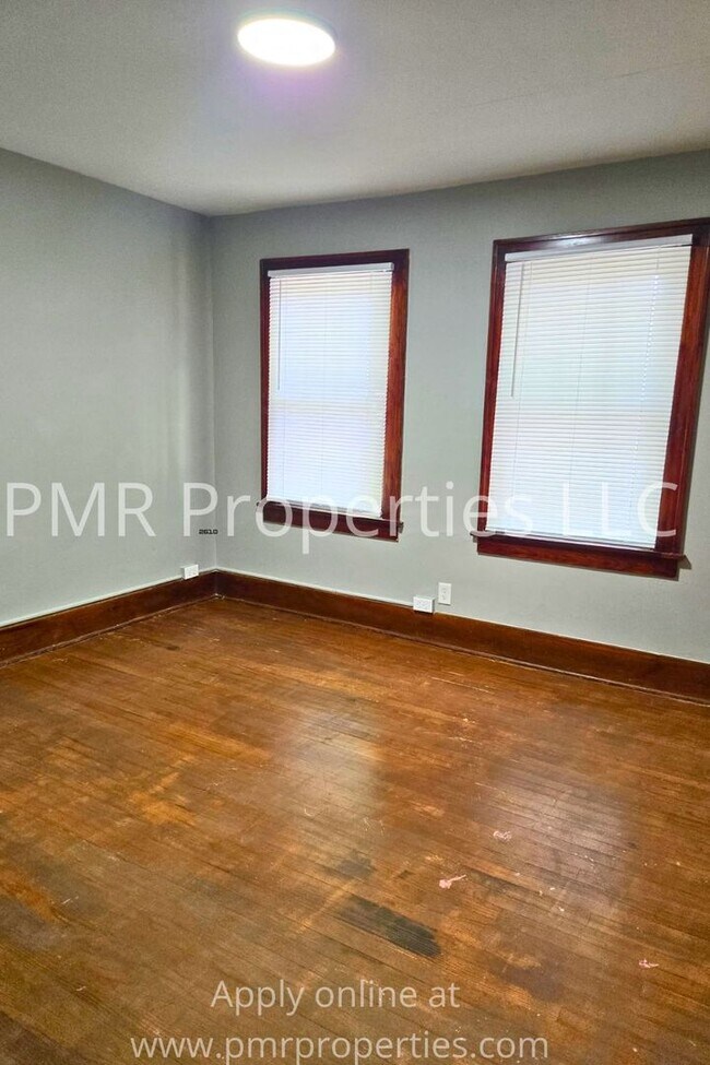 Photo - 118 Platner St Unidad B