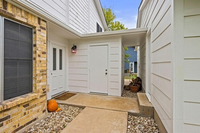 Photo - 2102 Kenneth Ave