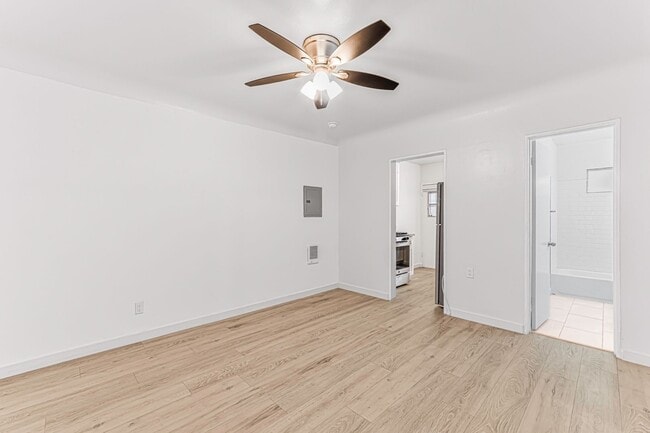 Photo - 636 Linden Ave Unidad 07