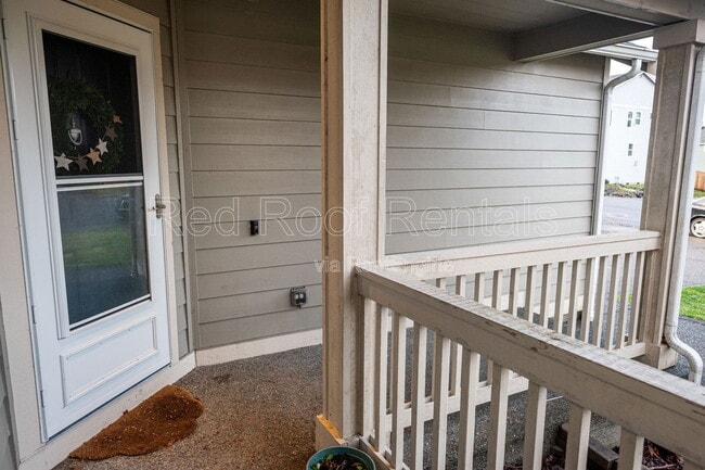 Photo - 20121 96th Ave E