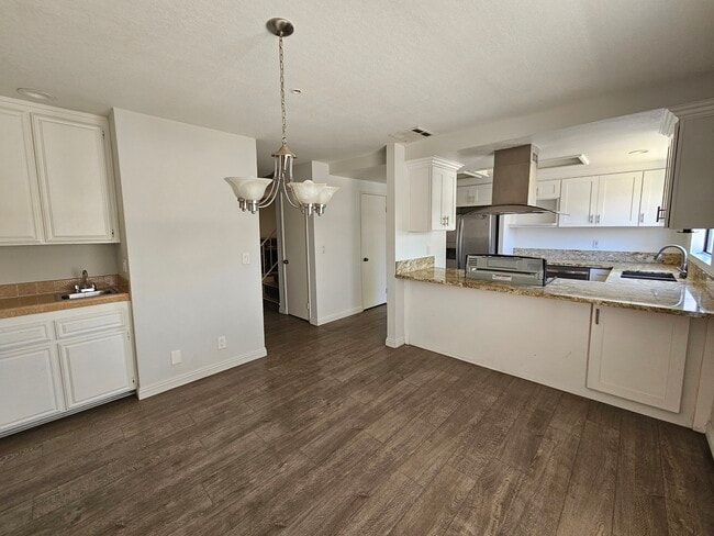 Photo - 1417 S Marguerita Ave