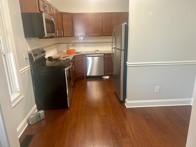 Photo - 607 Washtenaw Ave