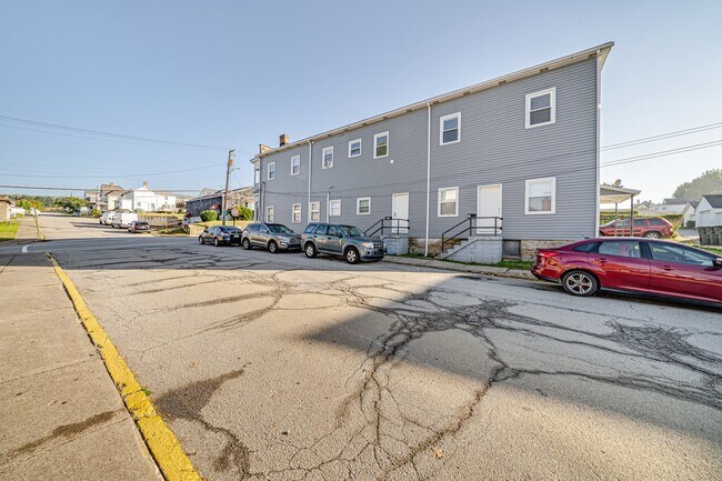 Photo - 507 Short St