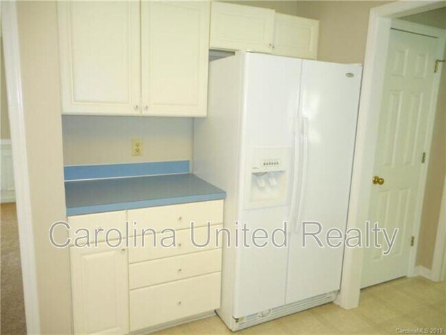 Photo - 8016 Stevens Mill Rd