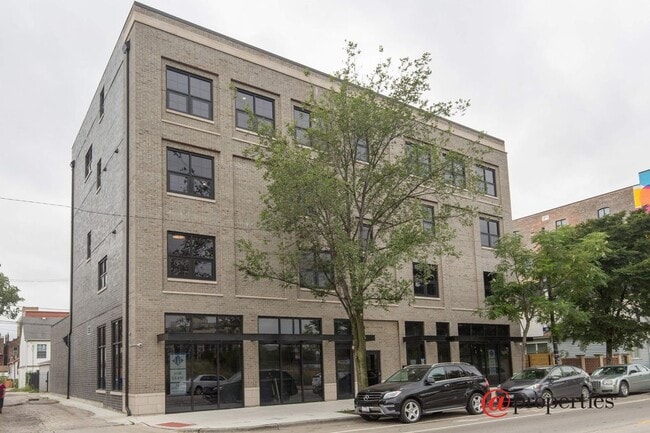 Photo - 903 W 18th St Unit 4W