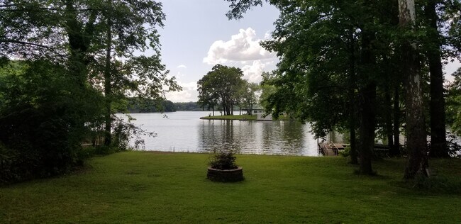 Beautiful view of Lake Catherine - 229 Lost Lake Dr Casa