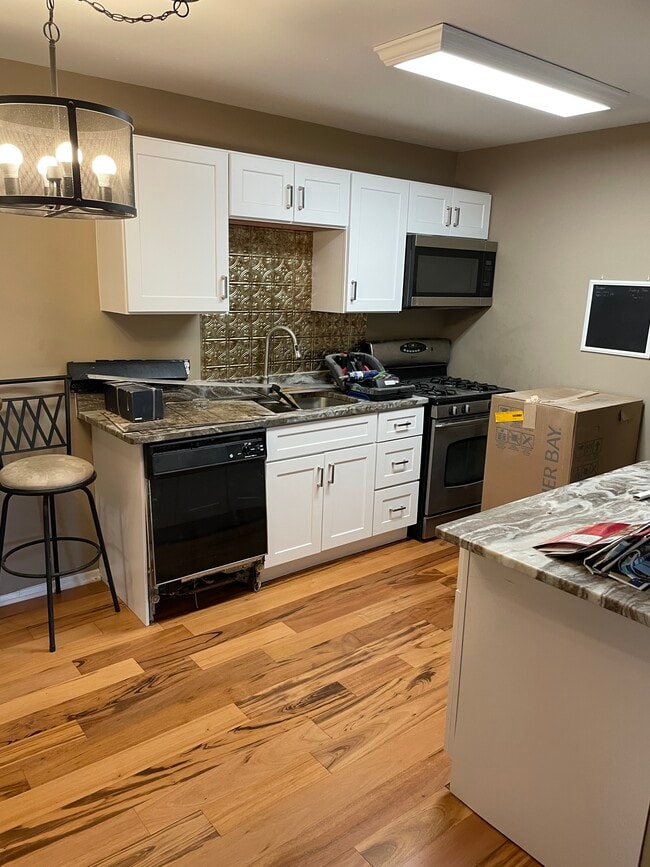 Photo - 125 Twin Oaks Dr Unit 125 twin oaks 301