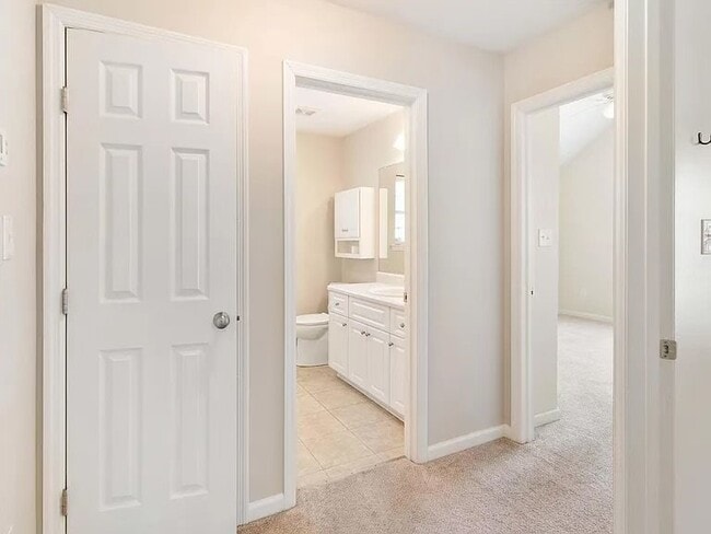 Photo - 5229 Silabert Ave