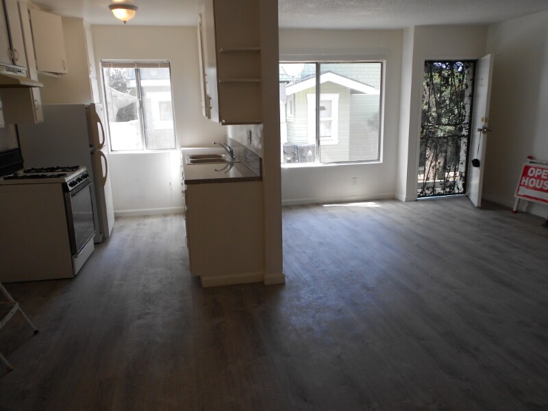 Photo - 4702 W 17 th St