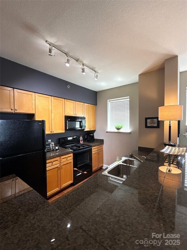 Photo - 1315 East Blvd Unit 531