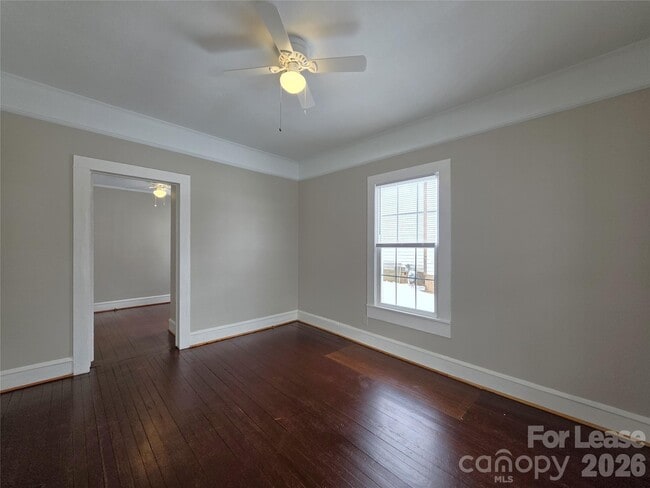 Photo - 42 N Cedar St