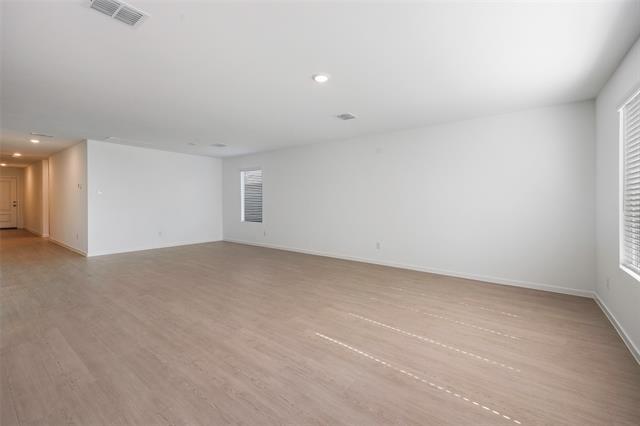 Photo - 1617 Parlier St