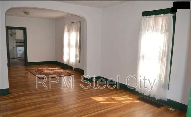 Photo - 1012 Cedar St