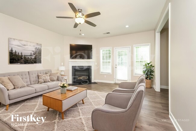 Photo - 1818 Yarborough Dr