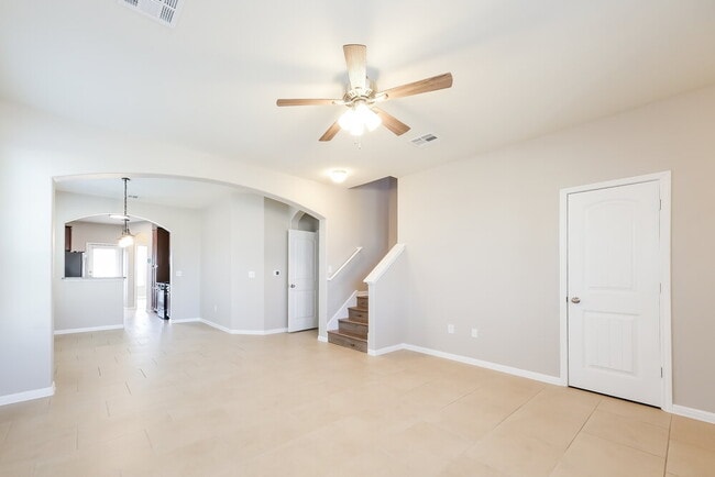 Photo - 415 N Heatherwilde Blvd