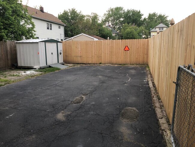 Photo - 505 Hinman Ave Unit Upper