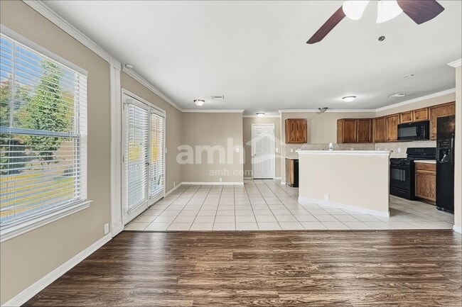 674 Cypresswood Trce